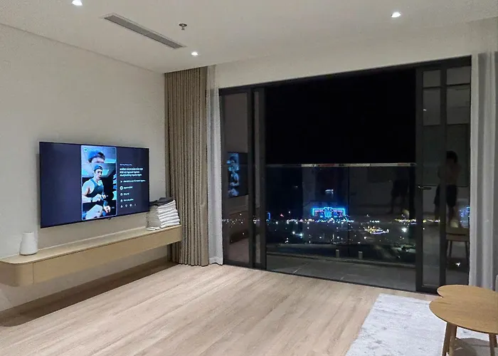 Elite By The Ha Long